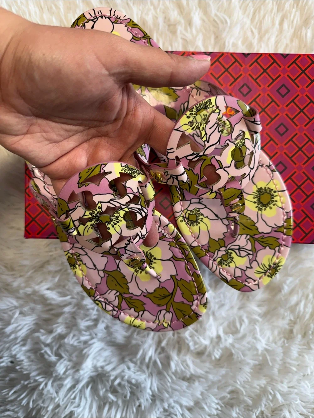 NEW Tory Burch Bold Flower Millers